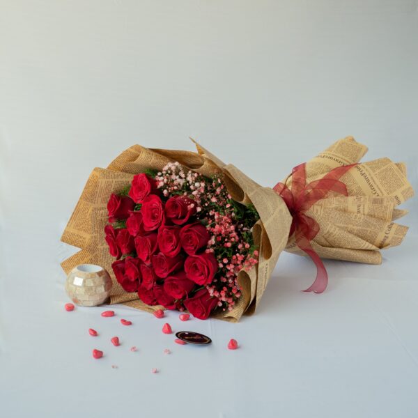 Enchanted Roses Box of 100 Roses Flower delivery in Bangalore