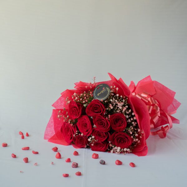 Enchanted Roses Box of 100 Roses Flower delivery in Bangalore