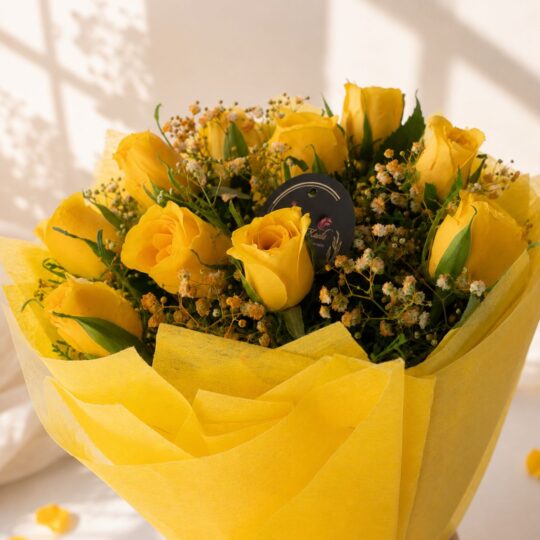Tuscan Sun yellow rose bouquet wrapping, Bangalore flower delivery