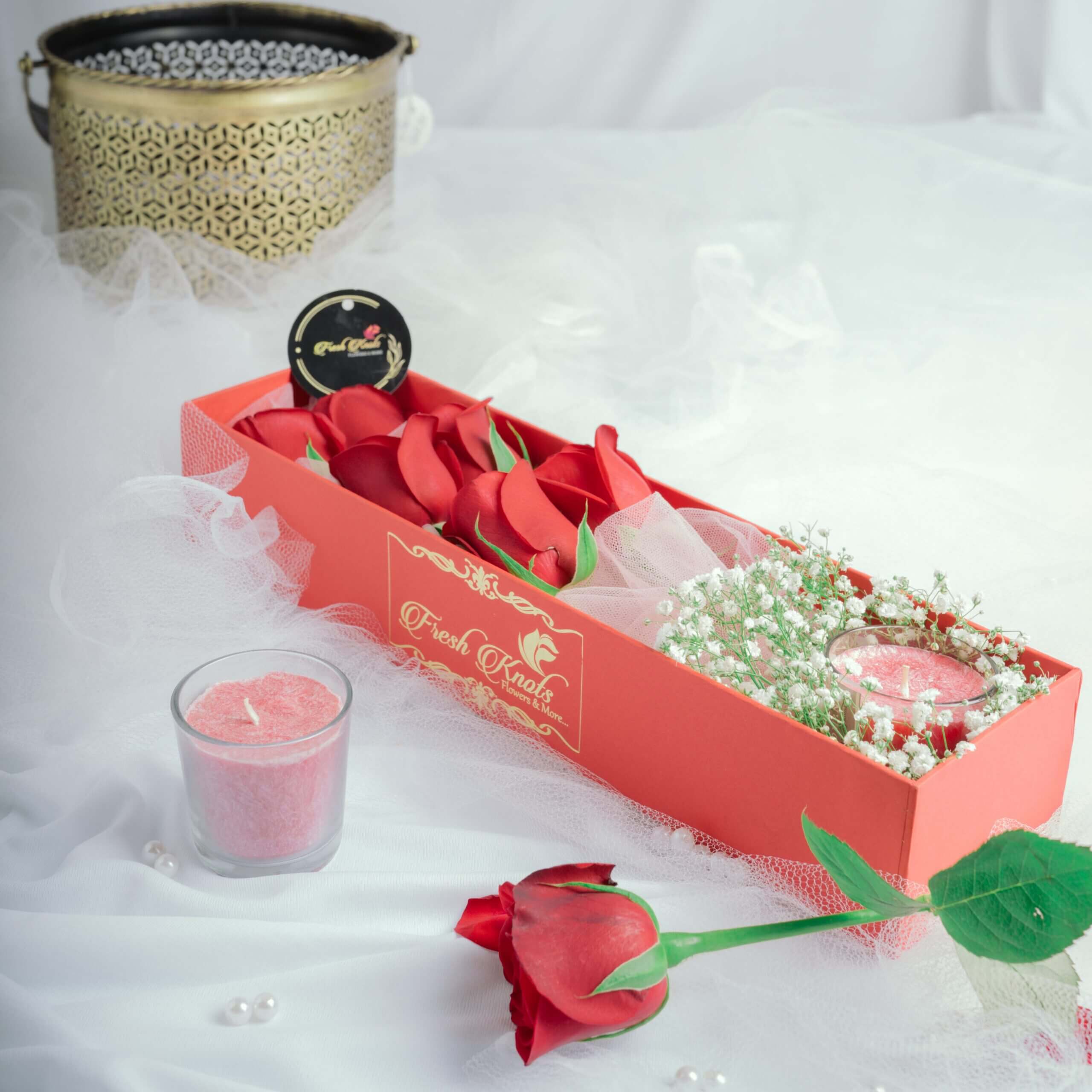 Candles & Scents - Online Flower Shop Dubai- For all occasions - WUD Flowers