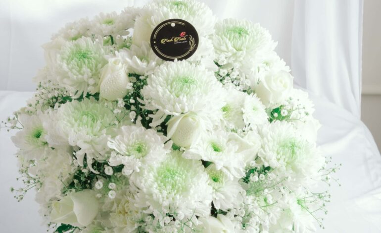 Flower Delivery in Bangalore - Freshknots