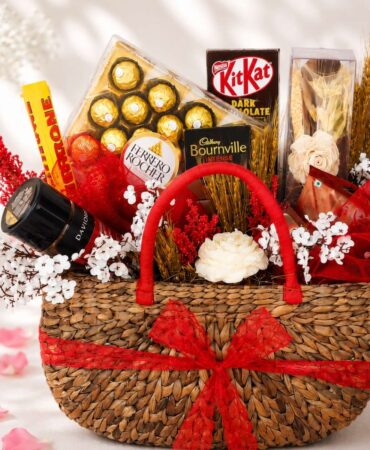 Luxury gift hamper basket with premium treats and elegant packaging by FreshKnots, available for online gift delivery in Bangalore.