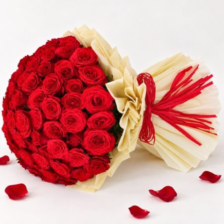 Crimson Splendor rose bouquet close-up, Bangalore
