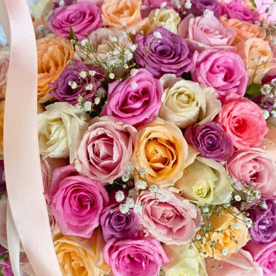 Basket of 100 roses