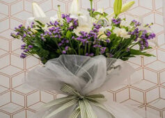 office friendly flower bouquets in bangalore