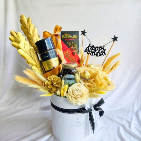 Birthday Gift Hamper for delivery in bangalore
