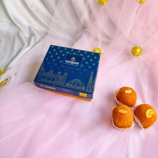 Dry Fruit Hampers for Rakhi with same day delivery in Bangalore available