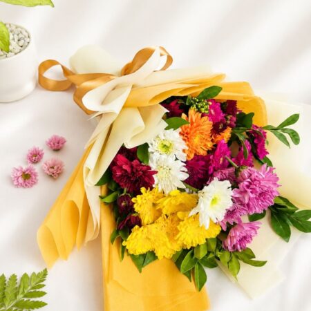 Close up of Wrapped In Joy daisy bouquet, Bangalore flower delivery Title: Wrapped In Joy Daisy Bouquet Close Up