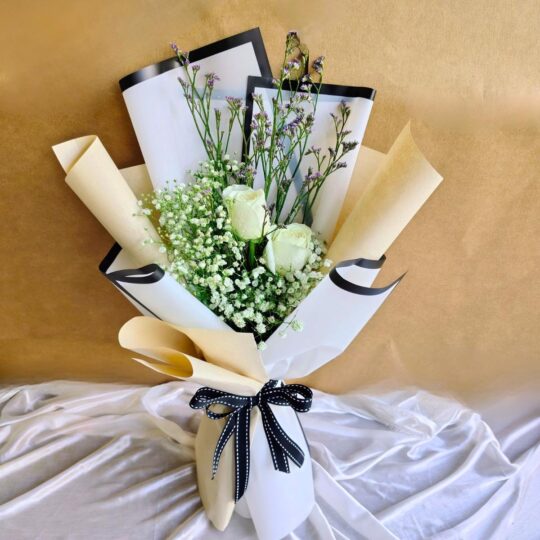White Rose Bunch available for same day delivery in Bangalore