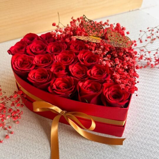 Heart shaped red rose arrangement for same day flower delivery in Bangalore, luxury romantic flowers by FreshKnots