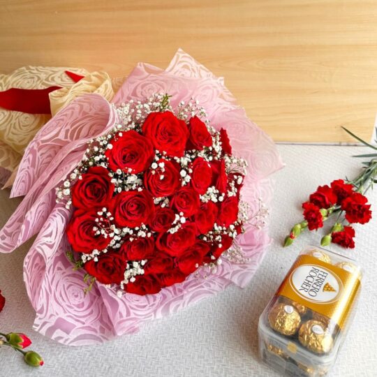 Red rose bouquet with chocolates, same day flower delivery in Bangalore by FreshKnots.