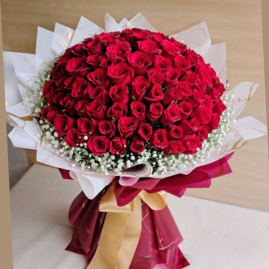 100 red roses Valentine bouquet for love and romance by FreshKnots