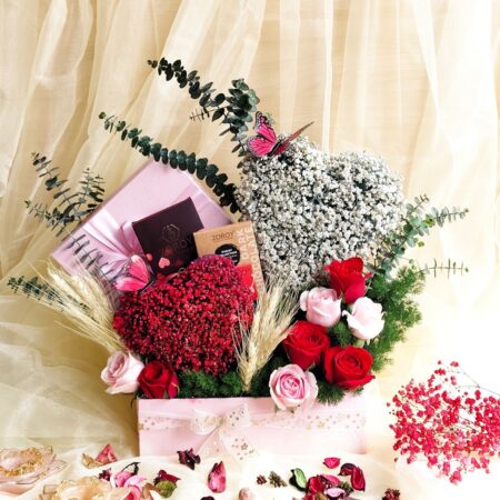 Luxury flower and chocolate arrangement with roses and baby’s breath for same day delivery in Bangalore by FreshKnots