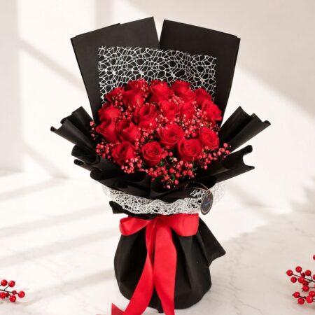 Black and red rose bouquet with lace detailing, FreshKnots luxury flowers, premium bouquet for gifting in Bangalore.