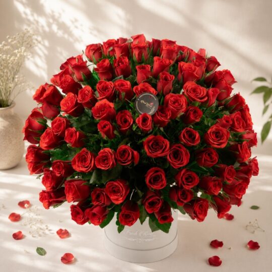 Close up of Enchanted Roses 100 rose box, Bangalore flower delivery