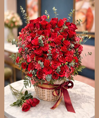valentines day flowers in bangalore