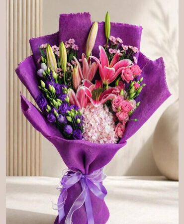 Anniversary Flower and cake delivery in Bangalore