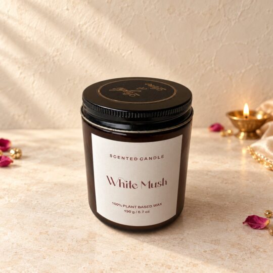 Scented candle gift in Bangalore in an amber glass jar with black metal lid